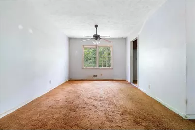 1056 Baker Lane, Marietta, GA 30062 - Photo 6
