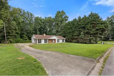 160 Derby Country Drive, Ellenwood, GA 30294 - Photo 6