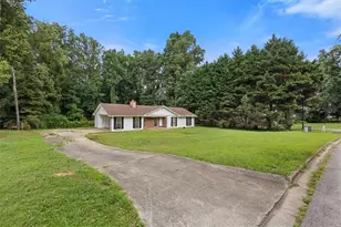 160 Derby Country Dr, Ellenwood, GA 30294 - Photo 6