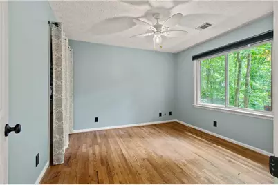 1811 Yorkshire Drive, Woodstock, GA 30189 - Photo 46