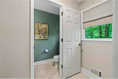 1811 Yorkshire Drive, Woodstock, GA 30189 - Photo 32