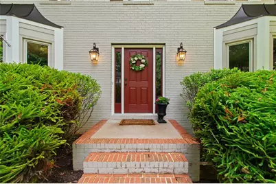 1811 Yorkshire Drive, Woodstock, GA 30189 - Photo 4