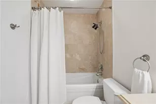 217 Peachtree Hollow Ct, Sandy Springs, GA 30328 - Photo 20