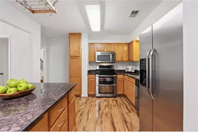 217 Peachtree Hollow Court, Sandy Springs, GA 30328 - Photo 12