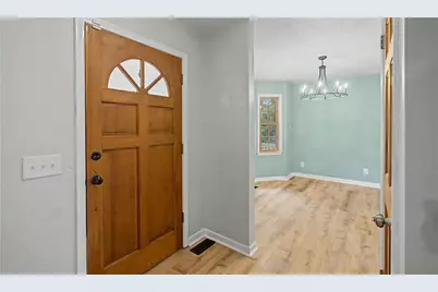 6241 Brookfield Drive, Murrayville, GA 30564 - Photo 4