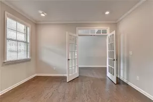 955 Laura Jean Ct, Buford, GA 30518 - Photo 8