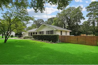 3929 Gladney Drive, Atlanta, GA 30340 - Photo 4