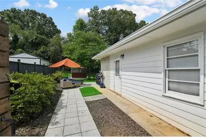3929 Gladney Drive, Atlanta, GA 30340 - Photo 6