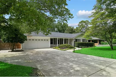 3929 Gladney Drive, Atlanta, GA 30340 - Photo 2