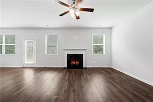 3132 Hawthorn Farm Blvd, Loganville, GA 30052 - Photo 26