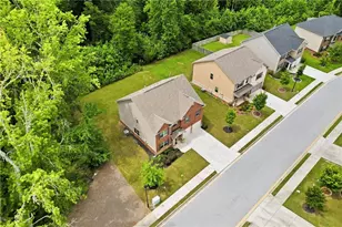 3132 Hawthorn Farm Blvd, Loganville, GA 30052 - Photo 48