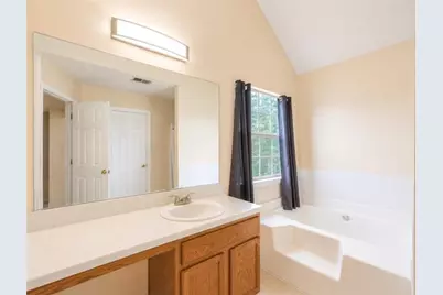 6049 Hitt Lake Trail, Stone Mountain, GA 30087 - Photo 16