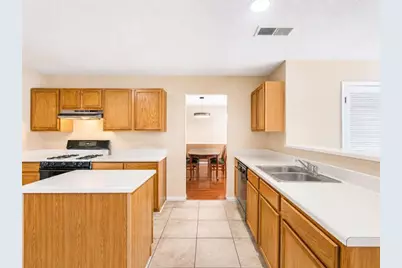 6049 Hitt Lake Trail, Stone Mountain, GA 30087 - Photo 6