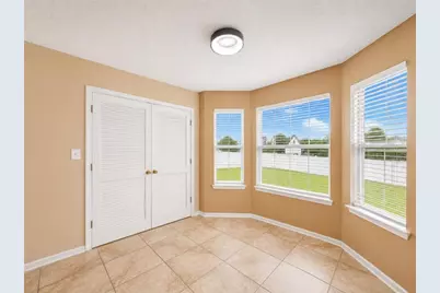 6049 Hitt Lake Trail, Stone Mountain, GA 30087 - Photo 10