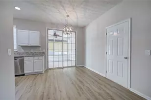 560 Windcroft Cir NW, Acworth, GA 30101 - Photo 12