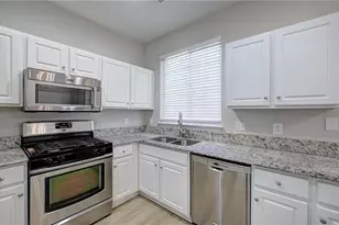 560 Windcroft Cir NW, Acworth, GA 30101 - Photo 16