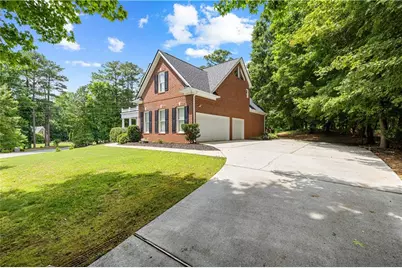 340 Broadmoor Drive, Fayetteville, GA 30215 - Photo 2