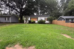 4185 Hanes Dr, Decatur, GA 30035 - Photo 1