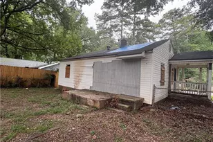 4185 Hanes Dr, Decatur, GA 30035 - Photo 4