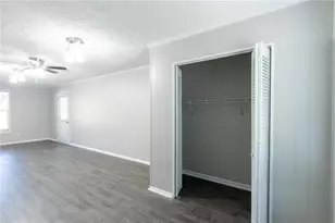 4715 S Lee St, Buford, GA 30518 - Photo 18