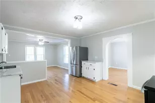 4715 S Lee St, Buford, GA 30518 - Photo 8