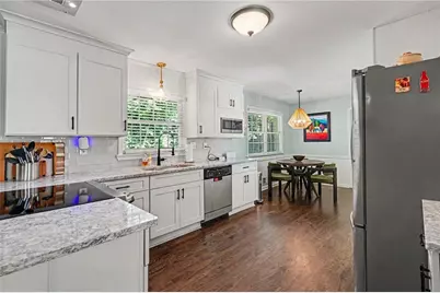 2970 Medinah Court, Atlanta, GA 30341 - Photo 8