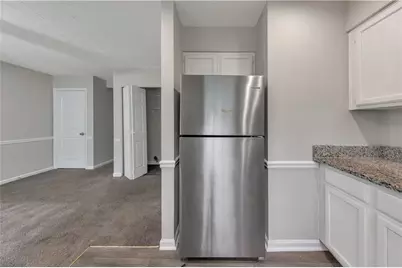 1008 Huntington Trace SE, Smyrna, GA 30082 - Photo 6