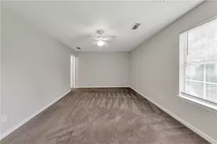 1008 Huntington Trce SE, Smyrna, GA 30082 - Photo 8