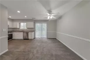1008 Huntington Trce SE, Smyrna, GA 30082 - Photo 6