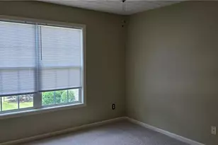 1399 Dulwich Ct, Lawrenceville, GA 30043 - Photo 10