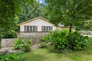 4728 N Springs Ct NW, Kennesaw, GA 30144 - Photo 2