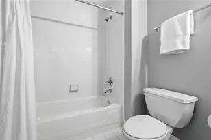 2482 Manor Walk, Decatur, GA 30030 - Photo 32