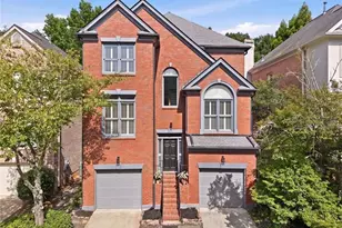 2482 Manor Walk, Decatur, GA 30030 - Photo 1
