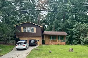 467 Allana Ct, Stone Mountain, GA 30087 - Photo 2
