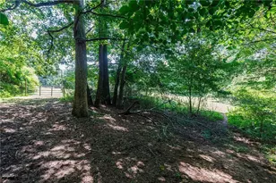 2140 Wilkie Rd, Alpharetta, GA 30004 - Photo 18