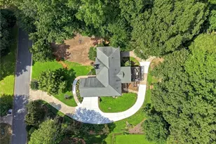 2430 Little John Ln, Cumming, GA 30040 - Photo 2