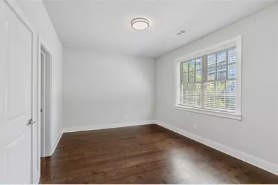 6097 Boylston Drive, Sandy Springs, GA 30328 - Photo 4