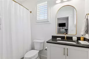 135 Emerson Ct, Roswell, GA 30075 - Photo 36