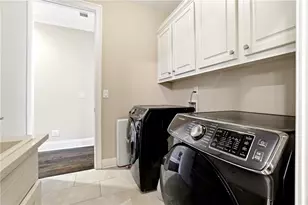 1120 Cordia Ave NW, Atlanta, GA 30318 - Photo 30