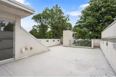 1590 Tallulah Street NW, Atlanta, GA 30318 - Photo 32