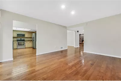 60 Basswood Circle, Sandy Springs, GA 30328 - Photo 32