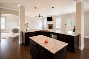 835 Lorrimont Ln, Fairburn, GA 30213 - Photo 8