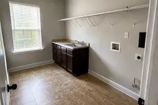 835 Lorrimont Ln, Fairburn, GA 30213 - Photo 22