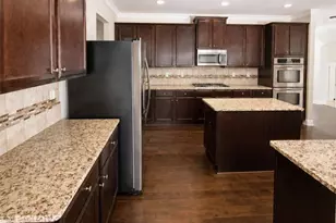835 Lorrimont Ln, Fairburn, GA 30213 - Photo 8
