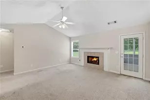 3807 Chase Dr, Gainesville, GA 30507 - Photo 6