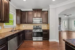 301 Shyre Lake Ln, McDonough, GA 30253 - Photo 8
