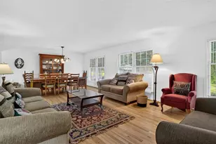 3009 Meadow Dr, Marietta, GA 30062 - Photo 8