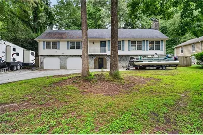 3009 Meadow Drive, Marietta, GA 30062 - Photo 1