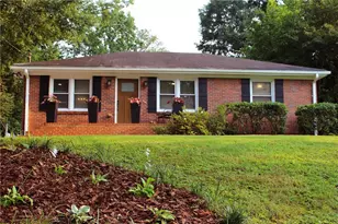 2287 Vistamont Dr, Decatur, GA 30033 - Photo 1