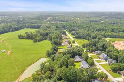 662 Carla Court, Winder, GA 30680 - Photo 38